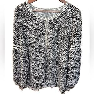 Max studio Black and White Patterned Women's Top 1X